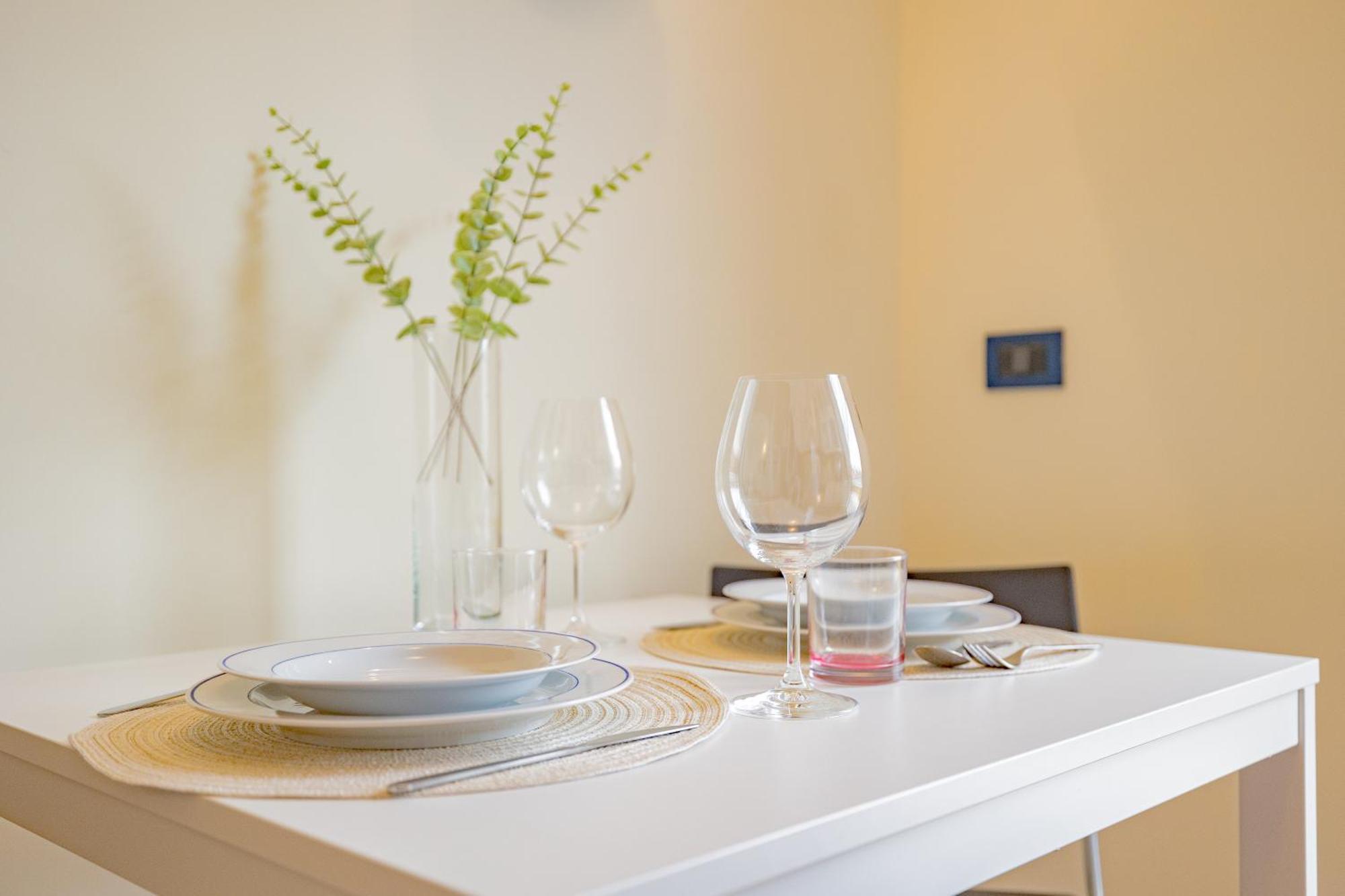 Porta Vittoria - Linate Urban Stay - 10 Minuti Aeroporto Self-Check-In Milan Exterior photo